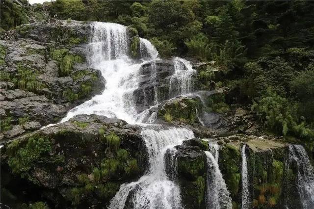 岩浆地牢