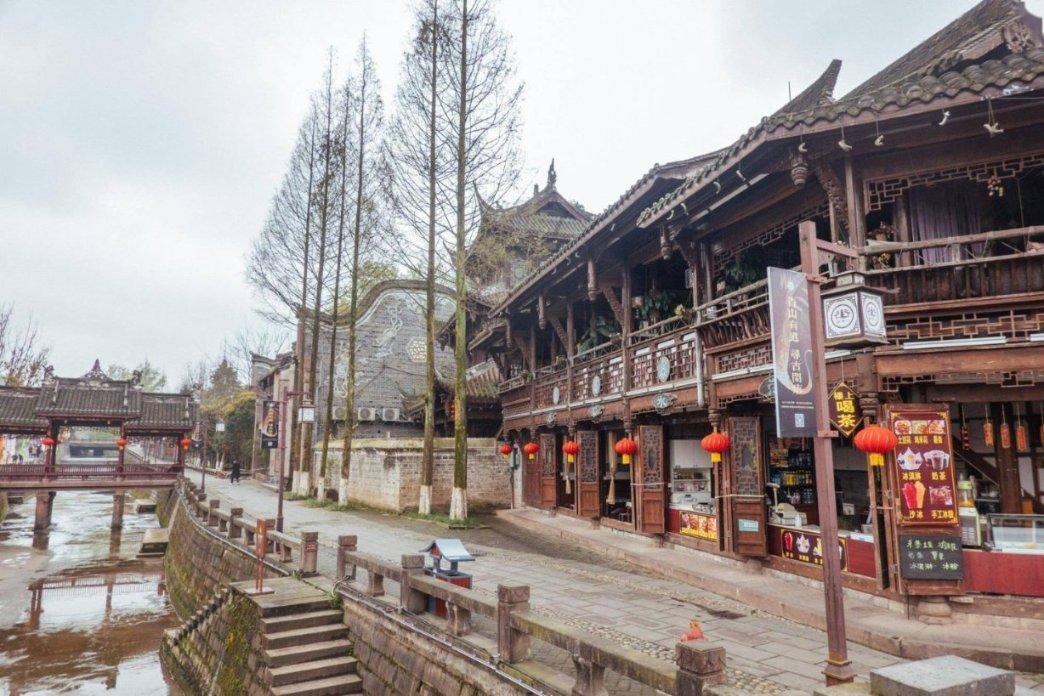 《萌探》迎来“鸡腿”夫妇，李沁自爆真实体重，杨紫一脸不可信