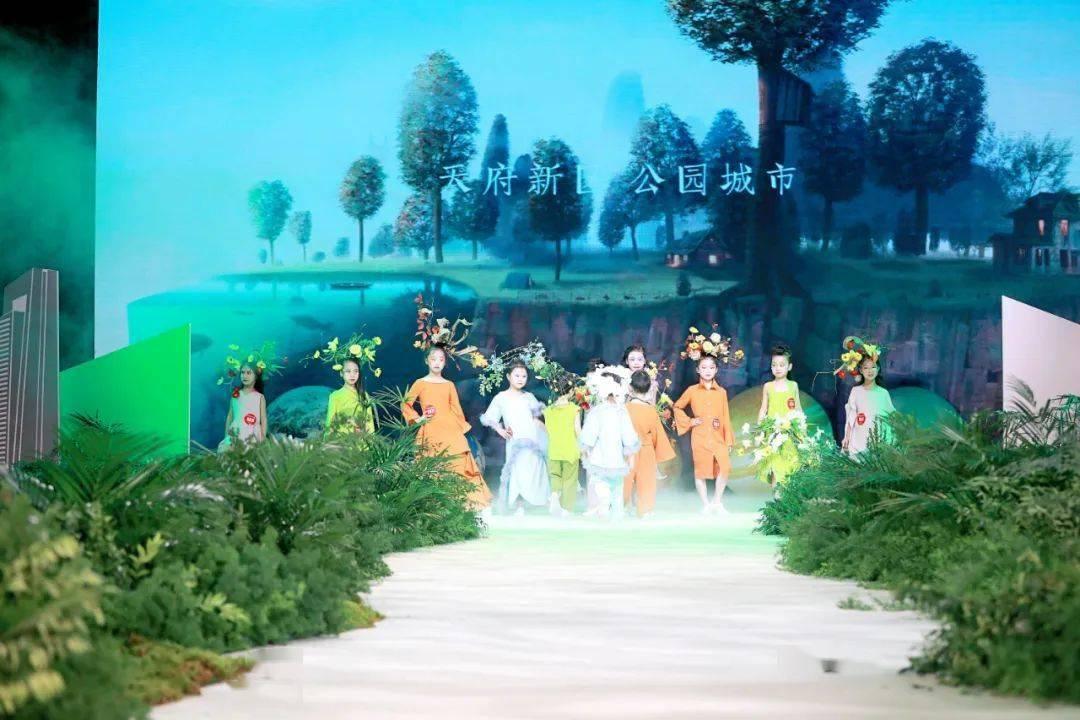 白蛇传奇组队系统:万古第一神族的战斗秘籍!